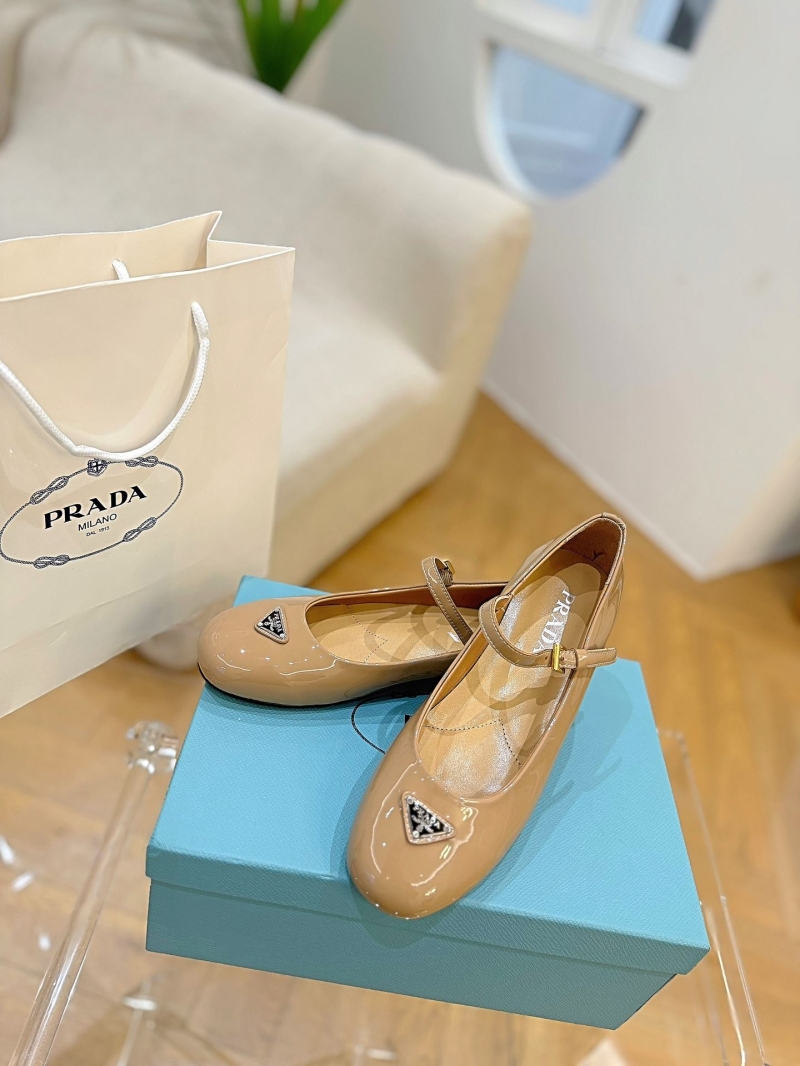 Prada flat shoes